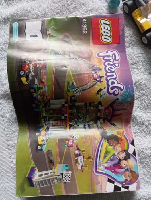 Lego Friends 41352 Dzień wielkiego wyścigu, kompletny