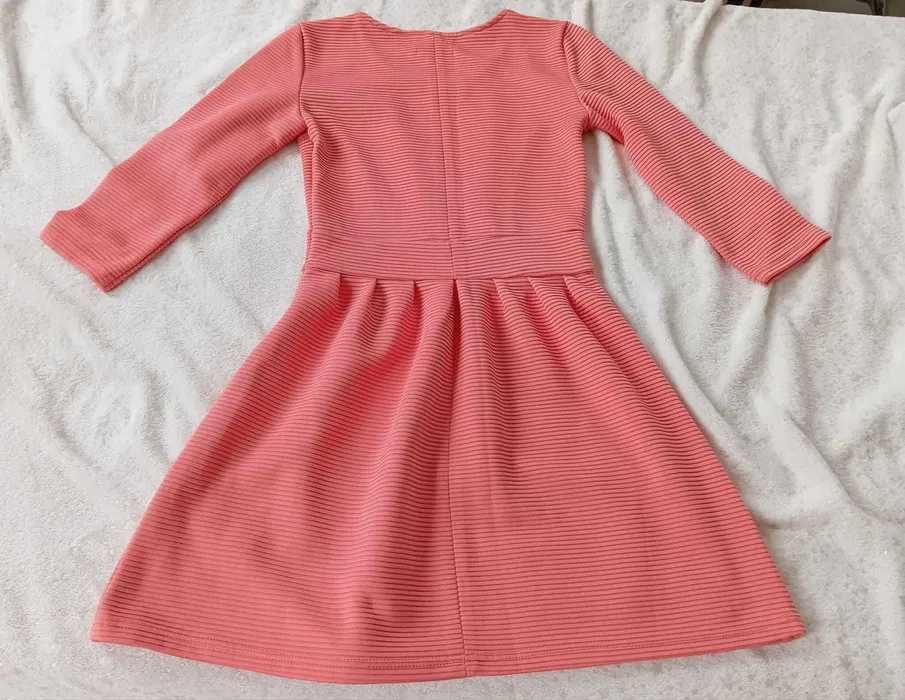 śliczna sukienka Sinsay