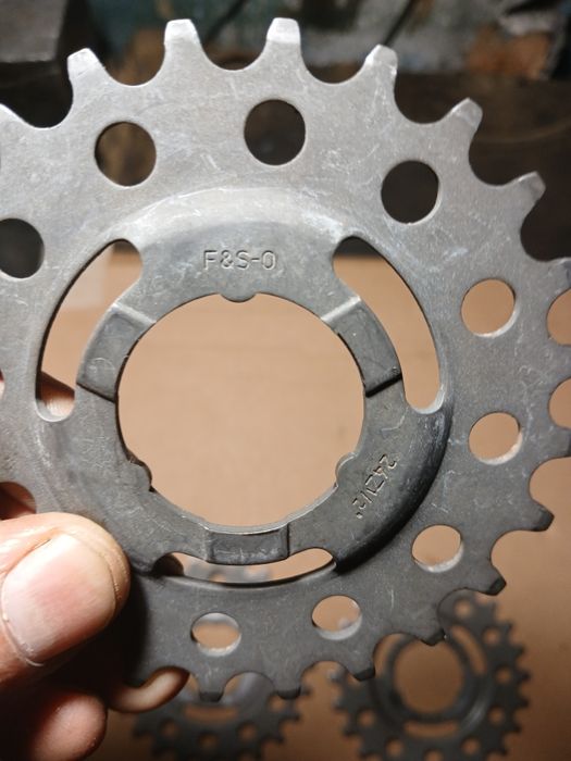 Зірки 24Т до планетарок Sachs,Sram