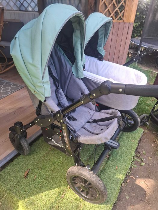Wózek podwójny rok po roku