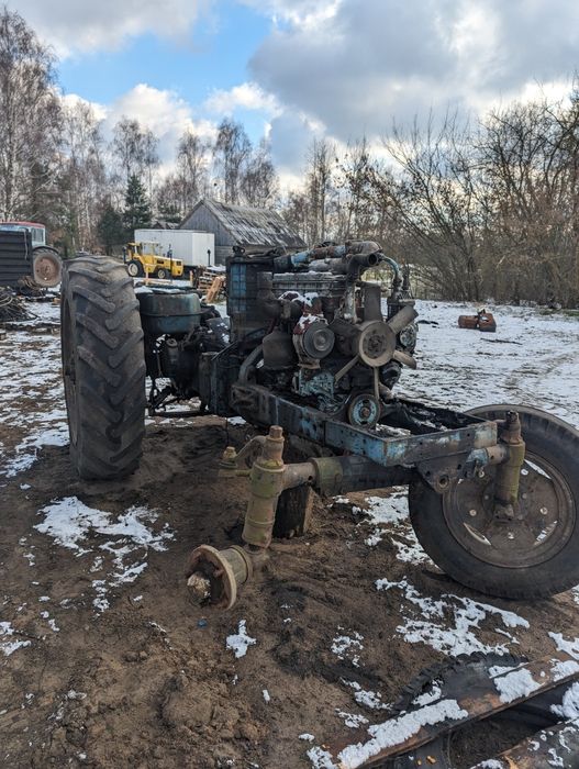 Балка міст передній колеса МТЗ 80 Мост цапфа рукав ступиця Чулок МТЗ