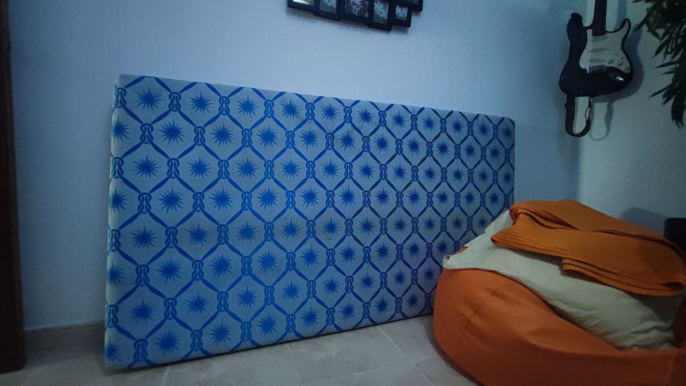 Cama solteiro/ criança com colchão