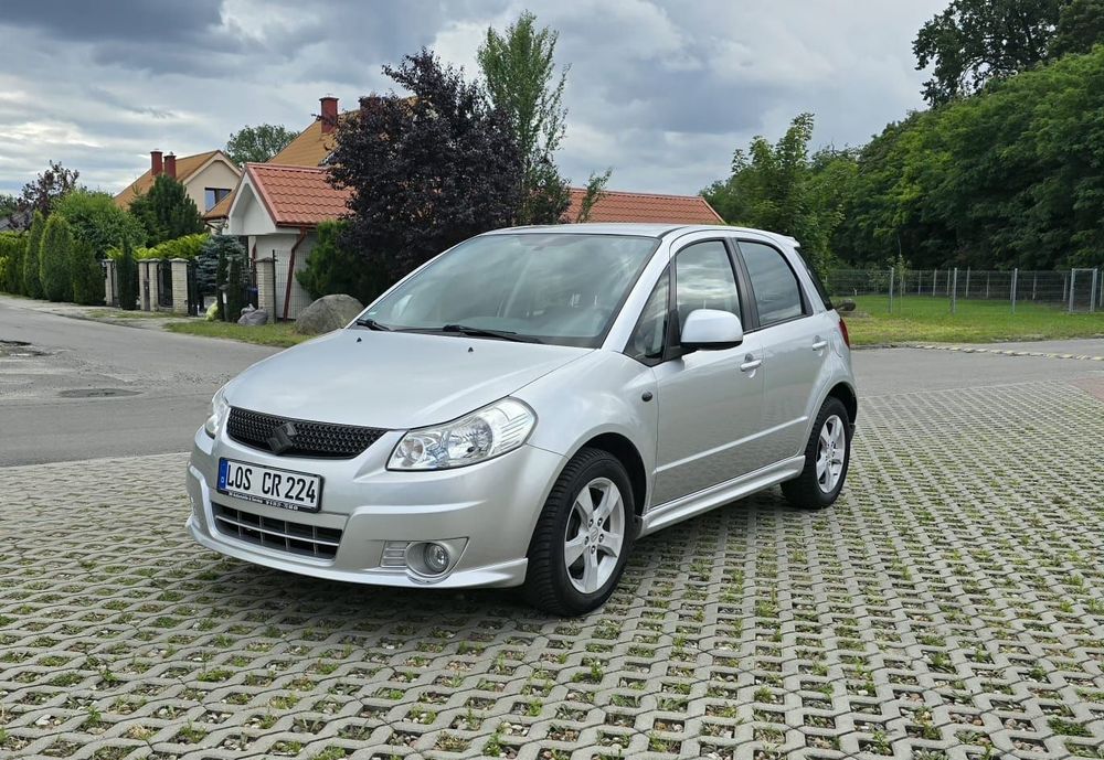 Suzuki SX4
