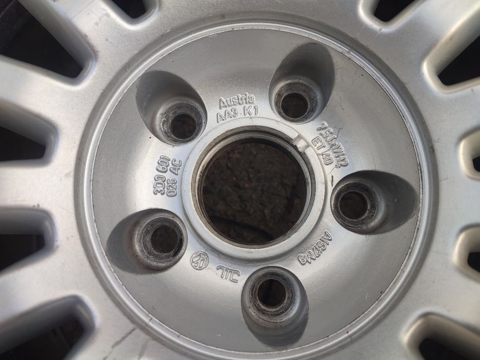 Оригінальні титанові дискі WOLKSVAGEN.R17,5/112et40.