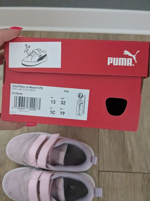 Buty Puma Courtflex v2 Mesh dziewczynka 32