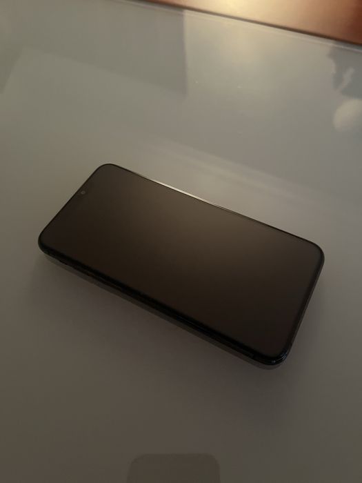 iPhone 11 pro max 64Gb