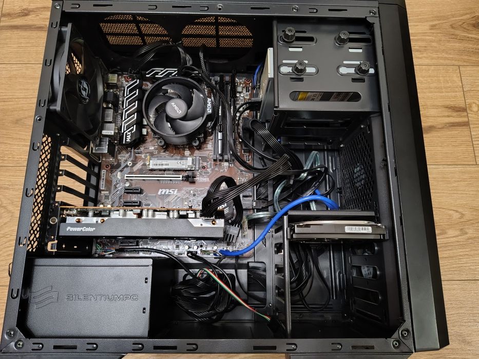 Komputer stacjonarny AMD RYZEN 5 3600 RADEON RX 6600XT