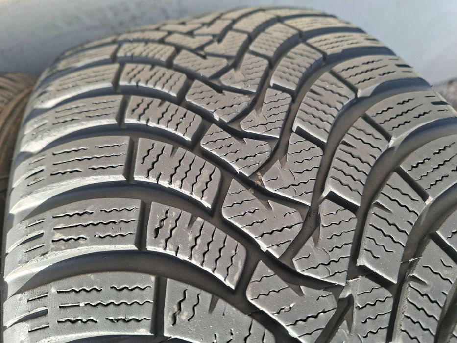[Z64] 4xOPONY ZIMOWE 18'' 235/45R18 98V FALKEN EuroWinter HS01.