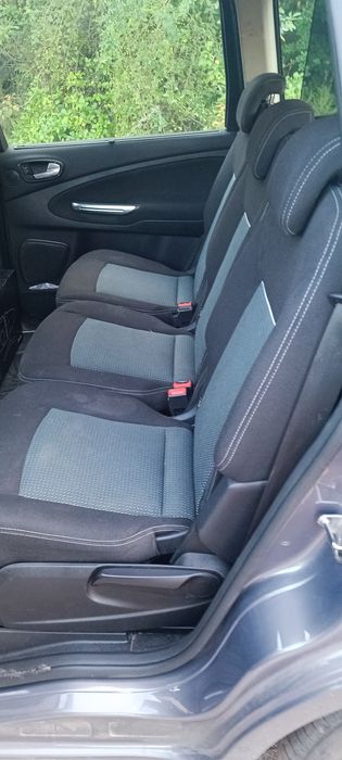 ford galaxi 2013   7місць