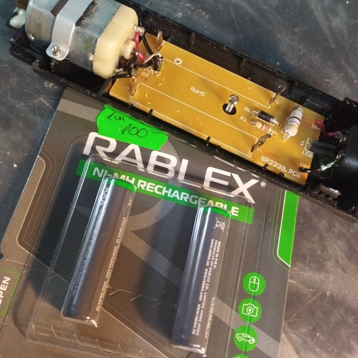 Триммера для бороды и усов OneBlade, Wahl, BaByliss