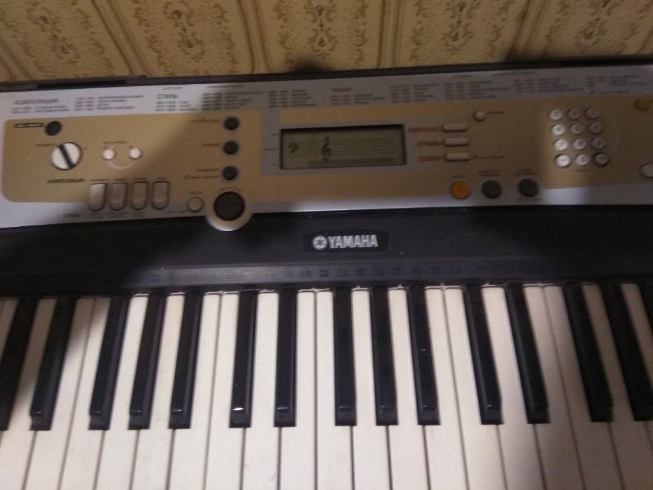 синтезатор ЯМАХА YAMAHA комплект