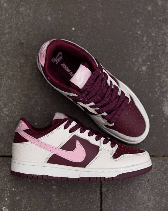 Nike SB Dunk Low Cherry Beige