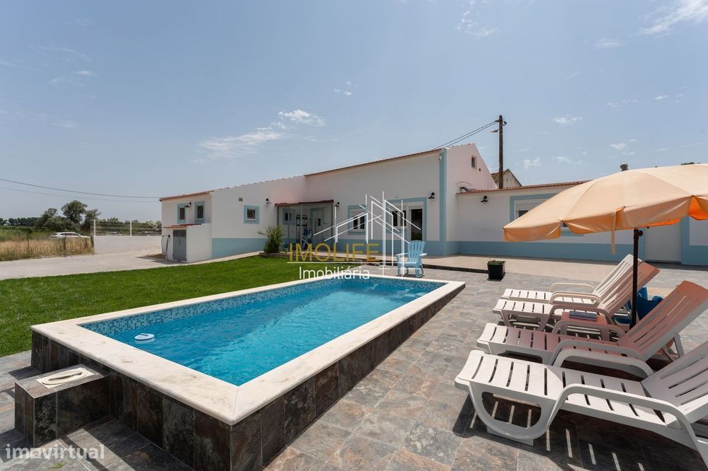 Moradia T4 com Piscina + Moradia T1 - Moita