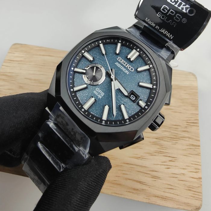 Seiko Astron GPS Solar "Starry Sky" Limited Edition SBXD039 (SSJ039)