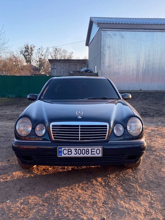 Продам Mercedes E210 3.2 газ/бензин