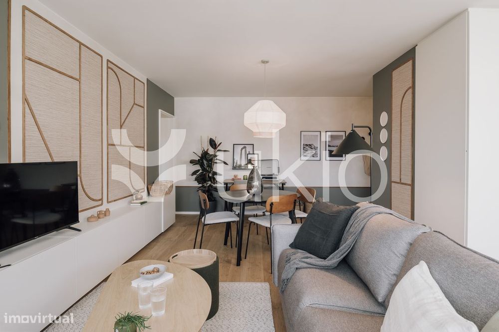 Apartamento T1 com ginásio em Av. de Roma - Campo Pequeno