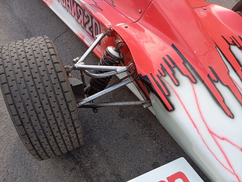 Пропоную болід Естонія 20