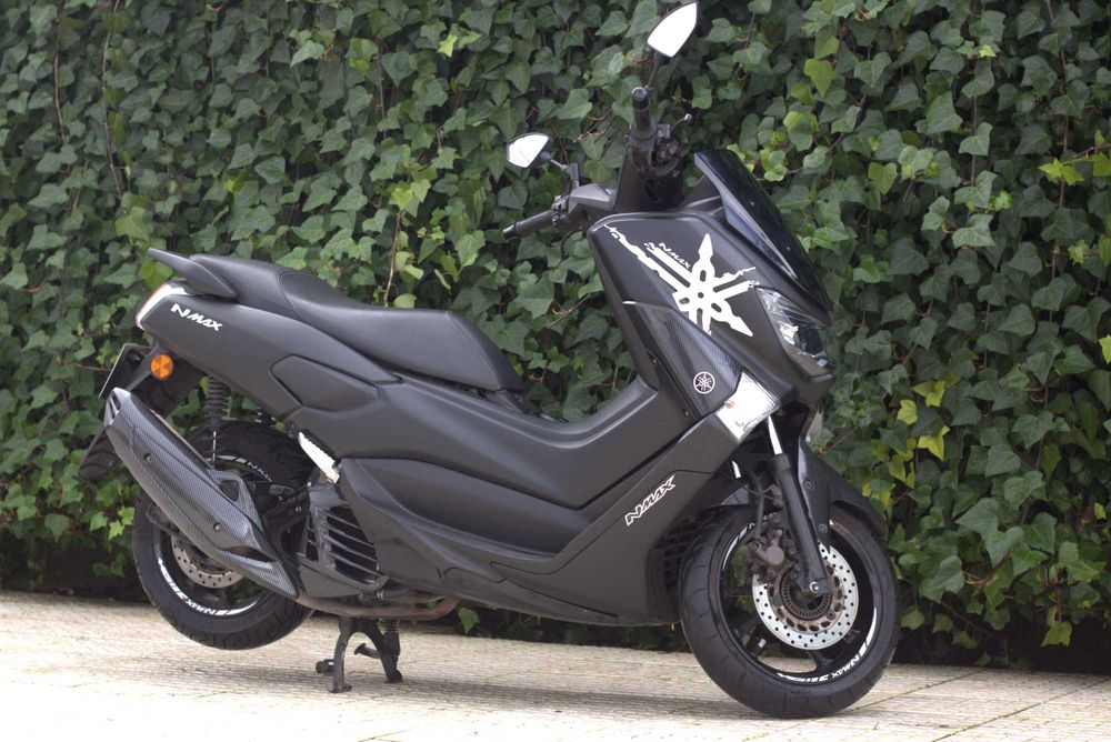 Yamaha Nmax 125 Black&Carbon 17.500KM!!!
