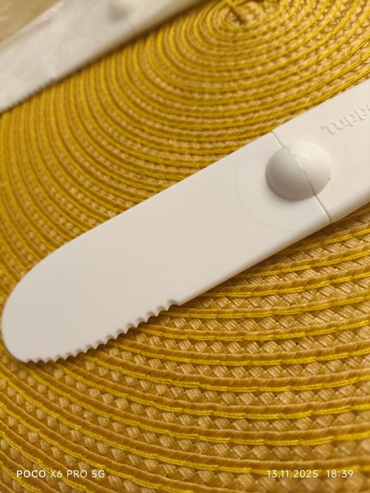 Super nożyk do masła Tuperware 2 szt