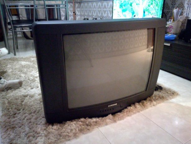 TV Samsung 6840.