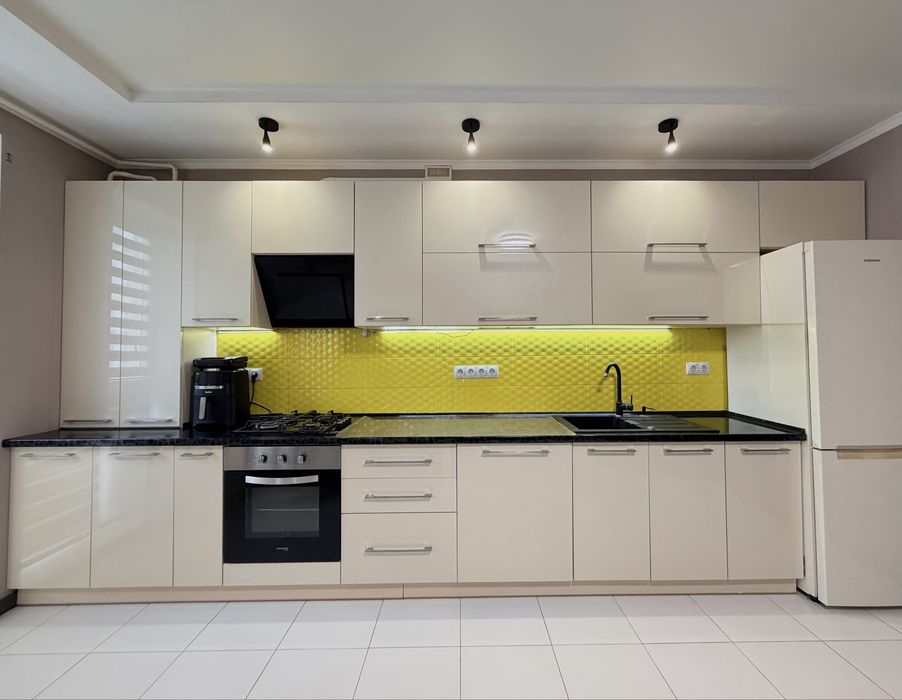 3 кімнатна квартира у новобудові на Вишенці !