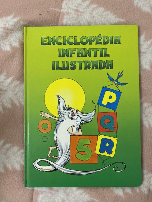 6 livros (enciclopédia infantil ilustrada)= 7 euros