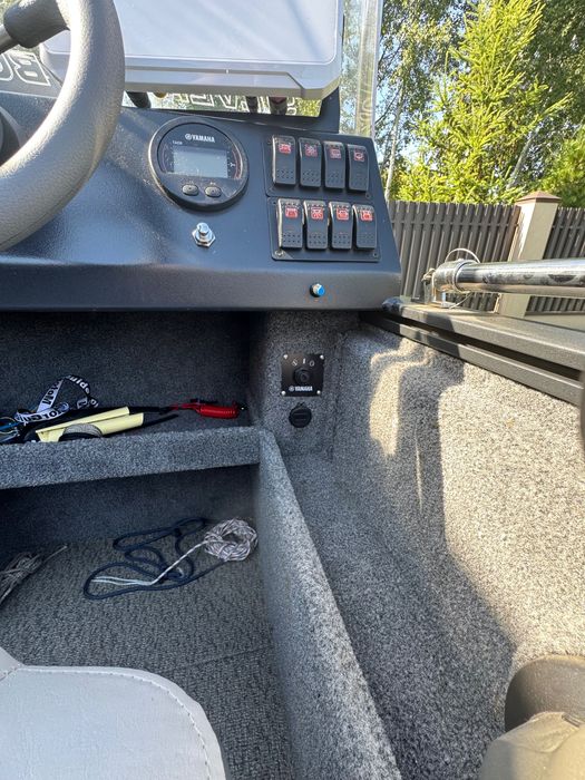 Катер алюминиевый ALBA 440 c