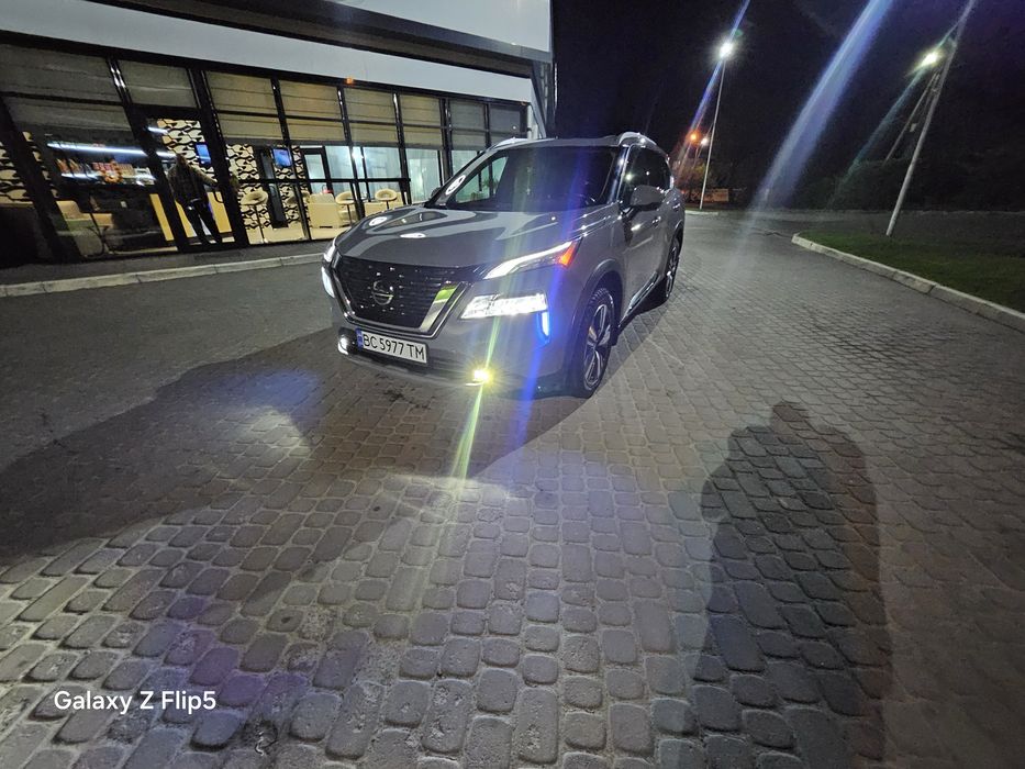 Nissan ROGUE SL AWD 2020 р.в 2.5бензин