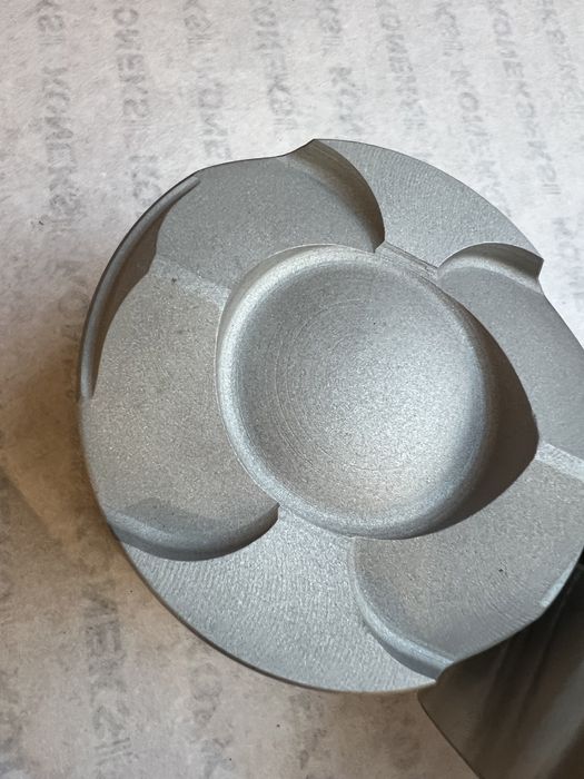 Поршни, поршень Jaguar, Land Rover 2.0t ingenium