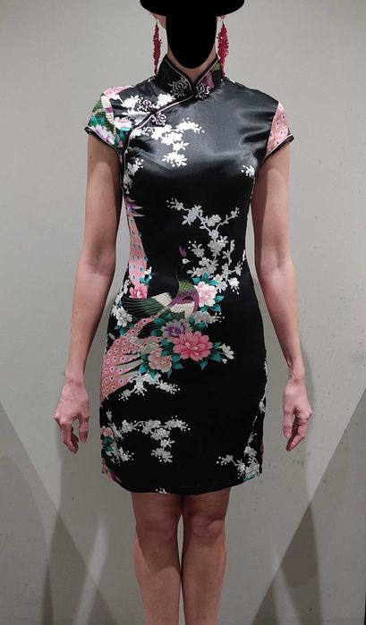 платье и серьги (китайский стиль)