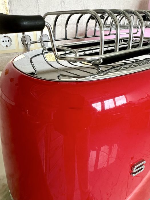 Тостер SMEG червоний