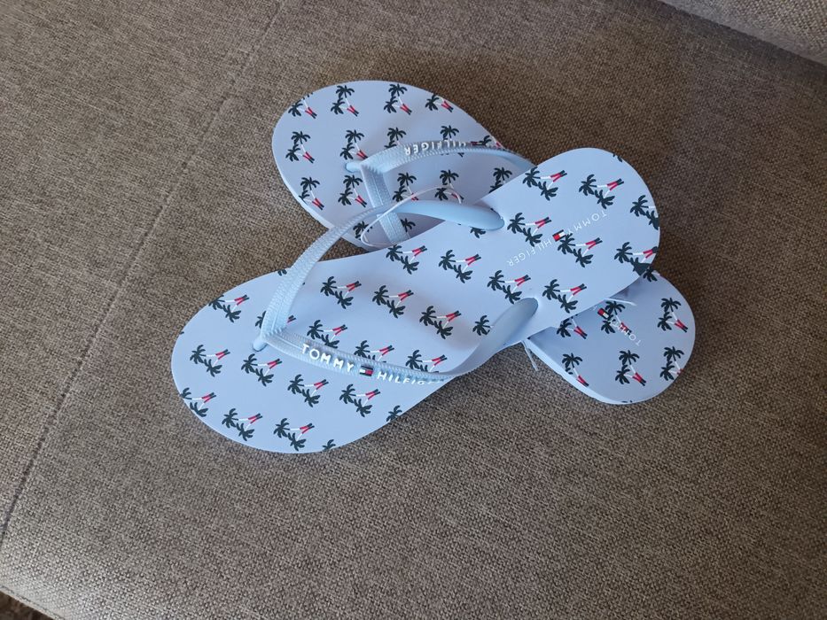 Tommy Hilfiger Buty Japonki   Roz.38.5  Oryginał