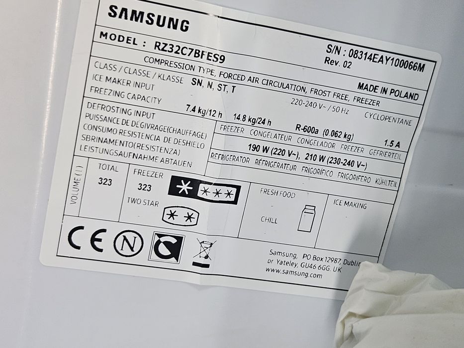 Arca vertical congeladora samsung