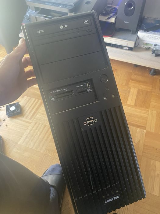 Komputer stacjonarny