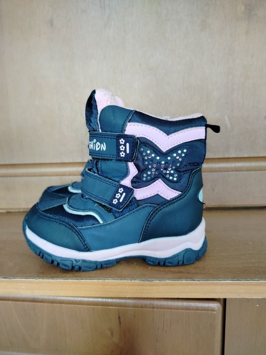 Зимові сапожки для дівчинки