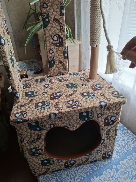 Когтедёрка, домик котячий
