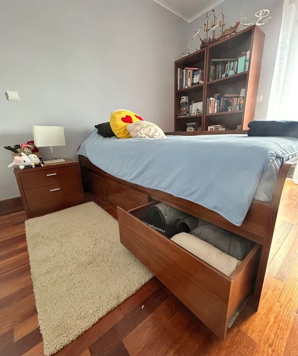 Quarto individual Ancora em pinho mel