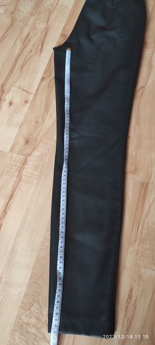 Skórzane spodnie Reserved Nowe
