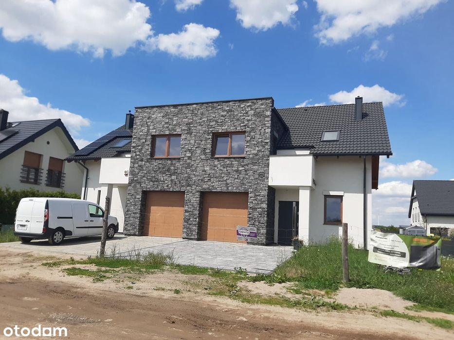 Wysoki standard/4 pokoje/garaż/balkon/taras/świetna lokalizacja !