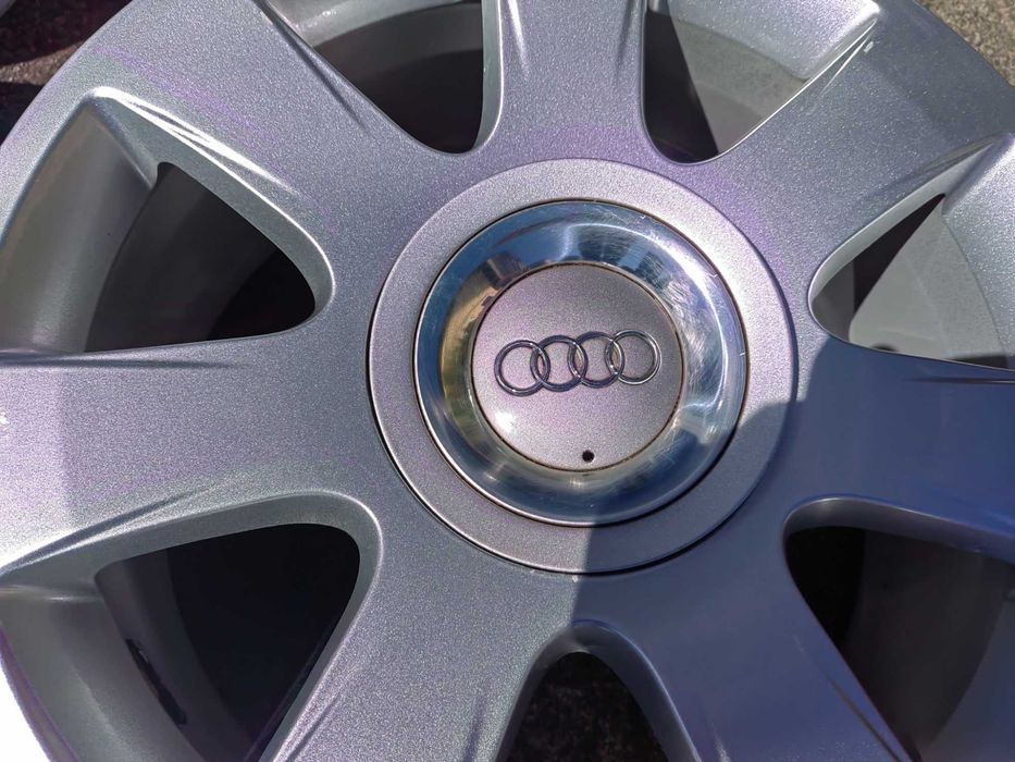 16" Audi A4 B5 B6 B7 8H0 Małysz Z kapslami S-Line VW Sharan Golf Gti Caddy Touran Skoda Octavia Superb Eos OEM ORYGINAŁ Audi NR76