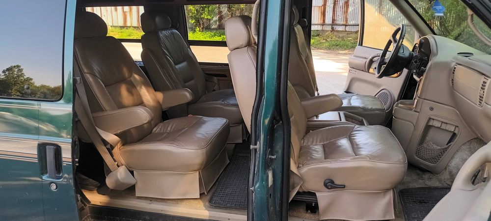 1997 CHEVROLET ASTRO 4.3 GAZ Salonka Zamiana