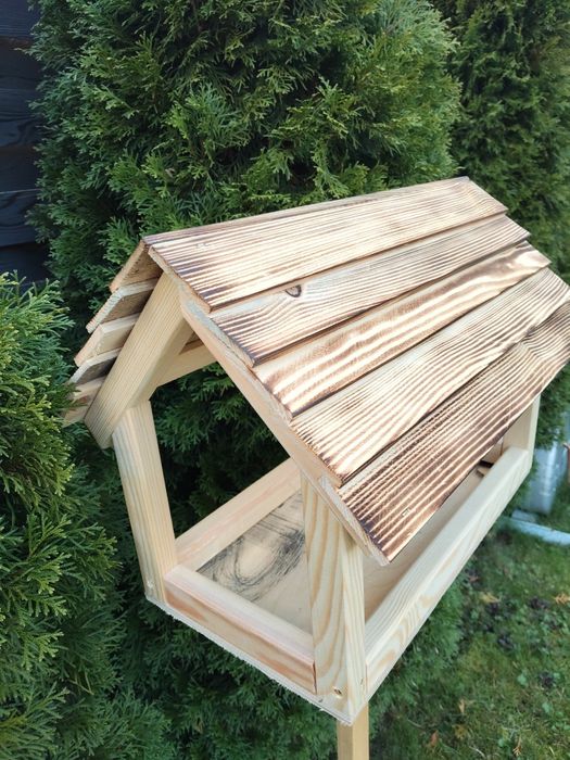 Karmniki dla ptaków