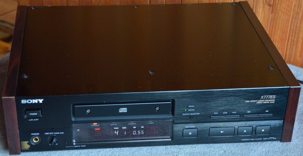 High`End  Sony CDP-X777ES  + drewienka odtwarzacz CD oryg. + Pilot