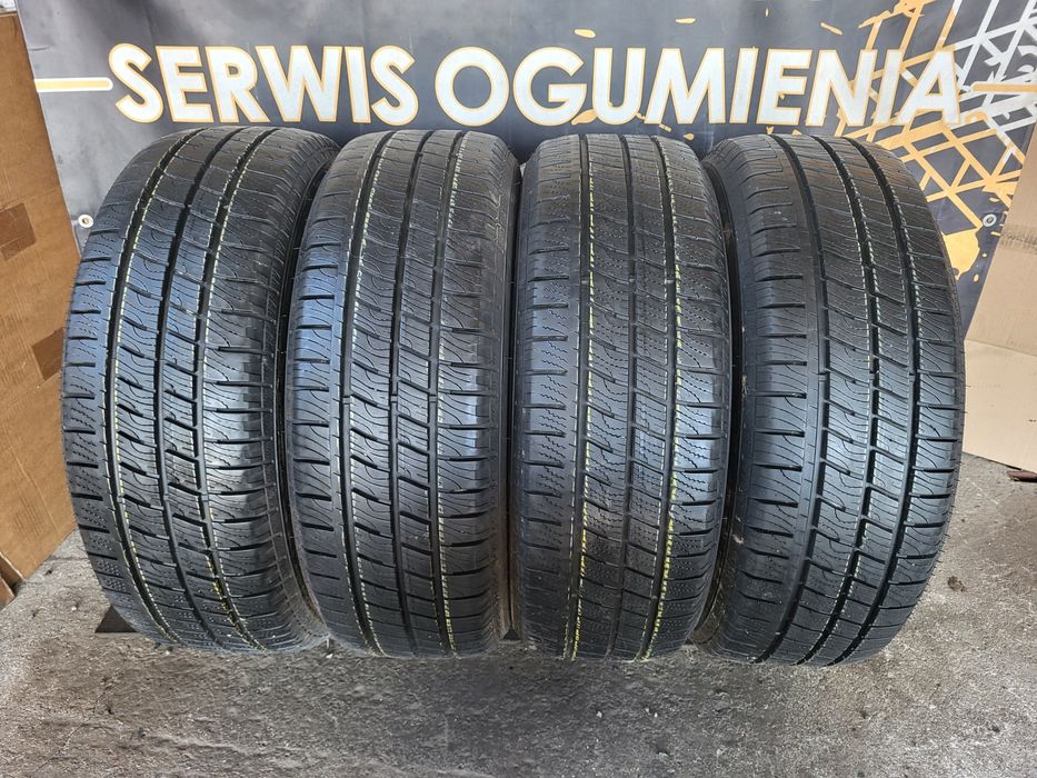 Opony wielosezonowe 215/60/17C Goodyear 7,7mm