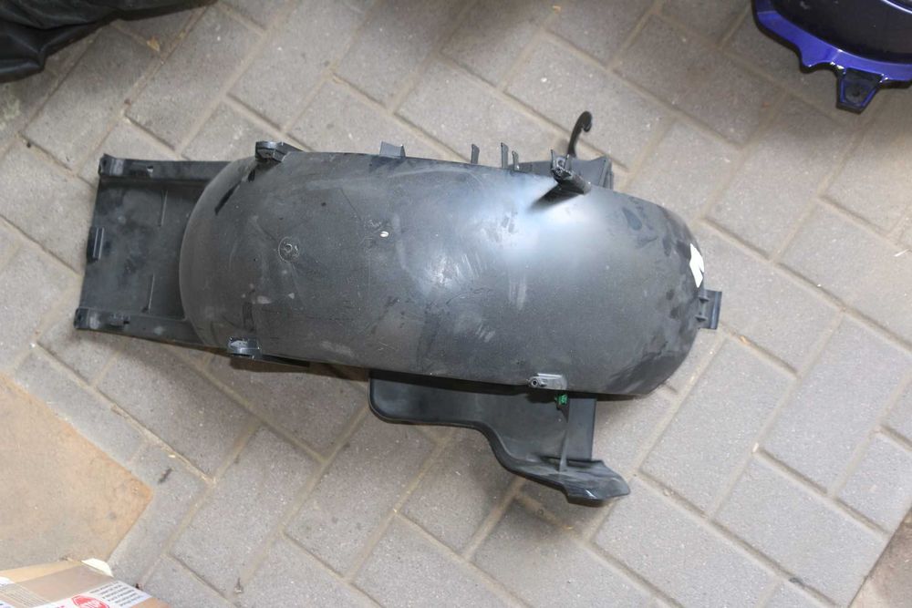 3535 Błotnik nadkole tył wypełnienie 01-05 Honda Goldwing GL 1800