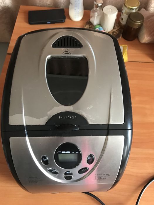 Продам хлебопечку SilverCrest KH1172