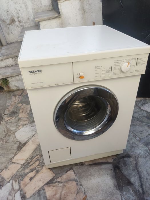 Máquina de lavar roupa