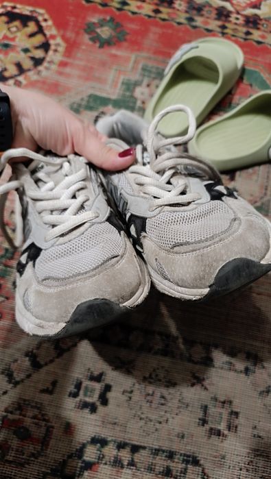 Віддам взуття на дитину