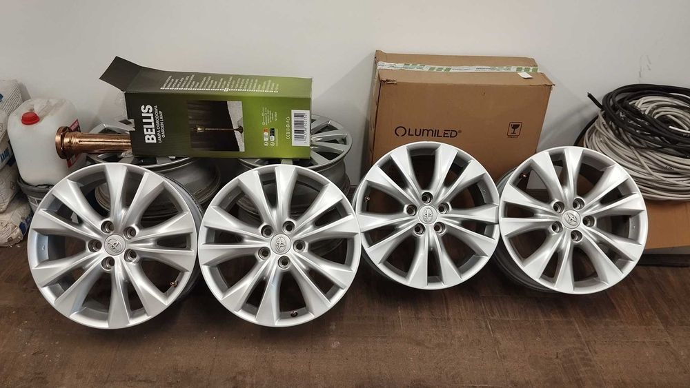 Felgi aluminiowe Toyota OE 7.5" x 18" 5x114.3 ET 51 Okazja! Tanio!