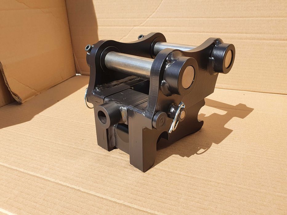 Szybkozłącze półautomatyczne pasujące do koparki Bobcat mini